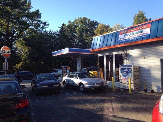 Mike's Auto Repair by Gulf Station