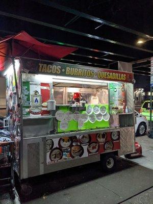 La Quesadilla Sabrosa Taqueria