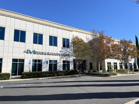 4M Dental Implant Center - Cosmetic Dentists, General Dentistry, Prosthodontists
