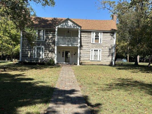 Davies Manor Plantation