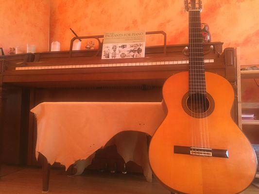 Learn Guitar or Piano in my cozy music studio in Crown Hill.