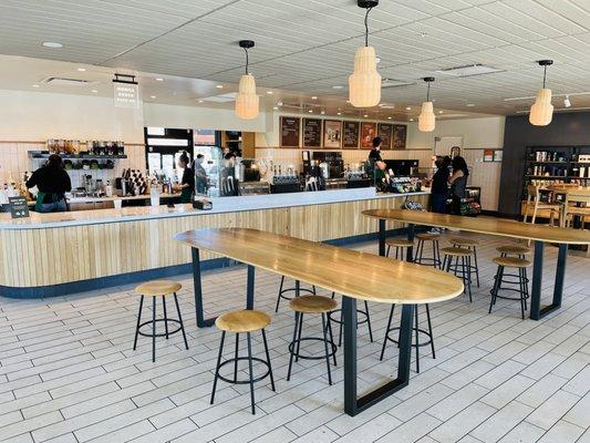 Modern and Open Interior