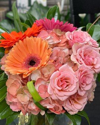 Johnston's Quality Flowers