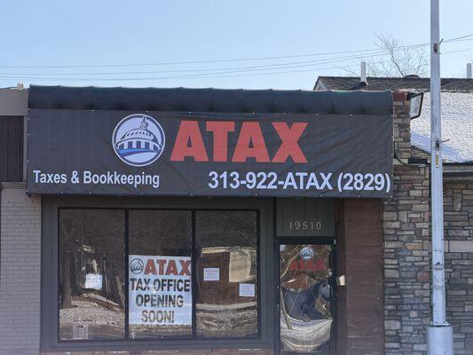 ATAX Harper Woods