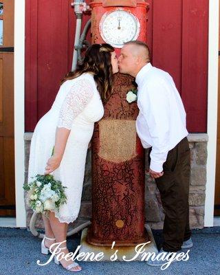 Mr & Mrs