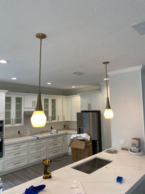 Oscar the electrician