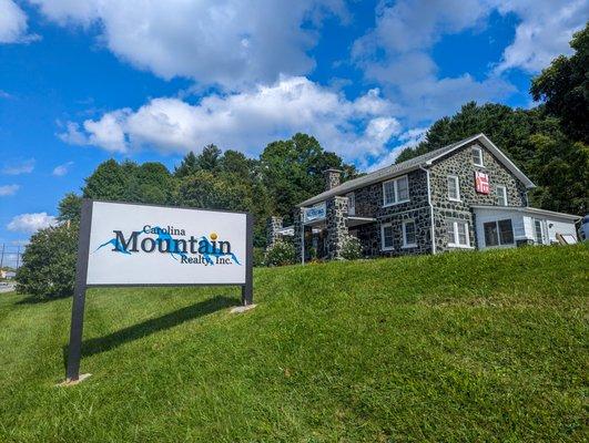 Carolina Mountain Realty Inc