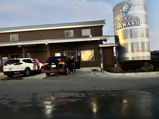 Splash N Dash Car Wash