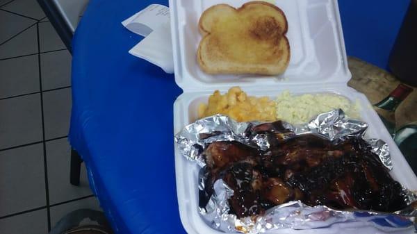 Rib tip dinner with mac n pot sal