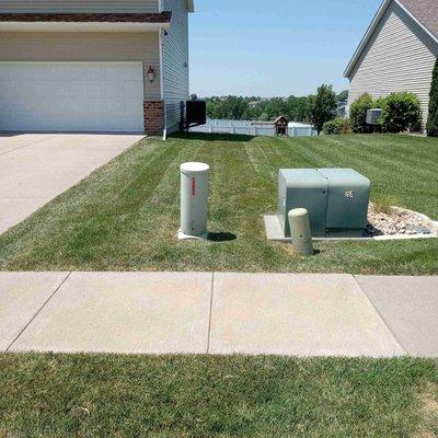 Connected Circle Lawn