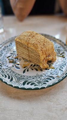 Medovik cake