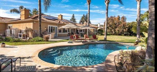 Island Pool And Spa Service