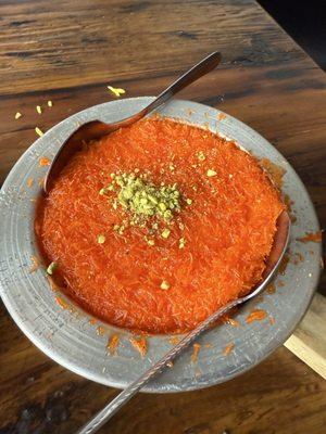 Kunafa, dessert.