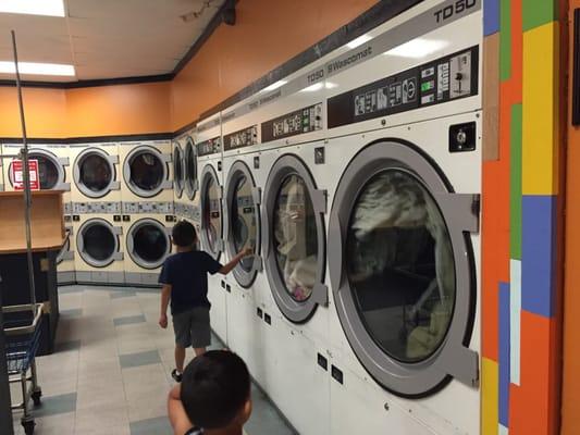 Laundromat #1
