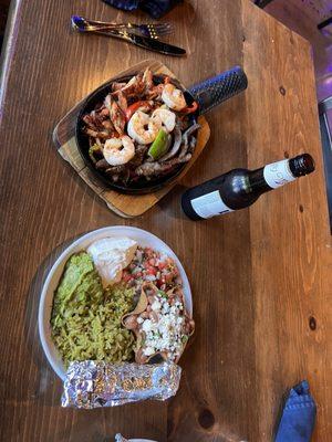 Su Casa Bar and Grill