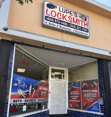 Lupe's Locksmith