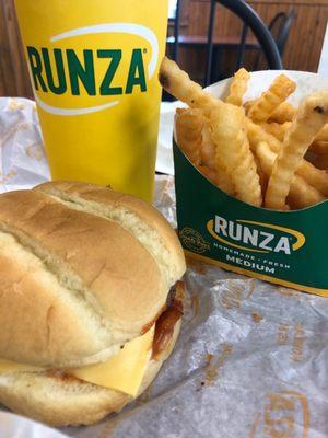 Crispy fries and Cheeseburger 1/4 Lb