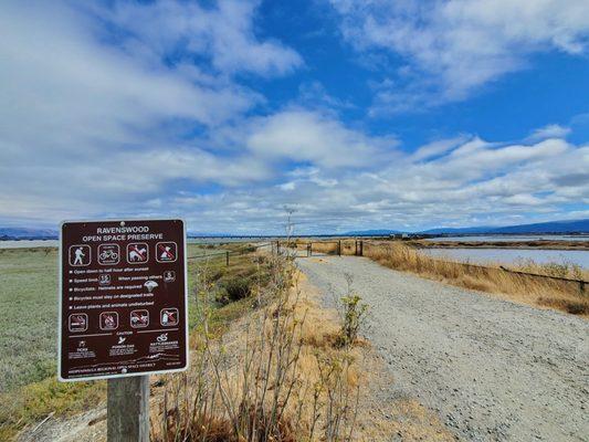 Dumbarton Bridge Vista Point and Trail