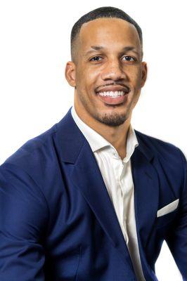 Zacc Mitchell | Modern Living Group at Compass