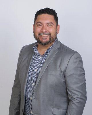 Farmers Insurance - Scott Caraveo