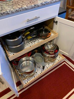 Roll 'Em Out Shelves