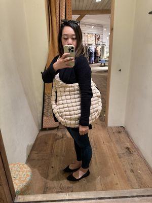 Omg the bag everyone loves is huge on me!