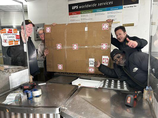 Peter Wilson, Jimmy Sekreta & Phil Sabine truly went above and beyond packing a large pic I needed to send out West. A great team!