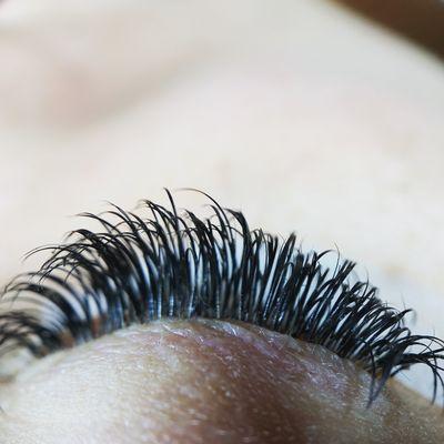 Lisa Eyelash Extensions