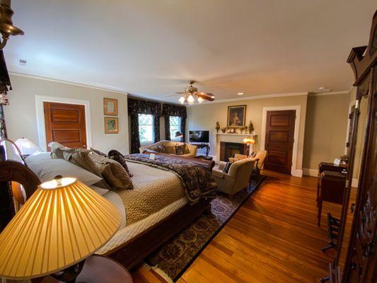 Black Walnut Bed & Breakfast Inn
