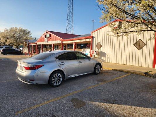 Stop-N-GO gas station truck stop