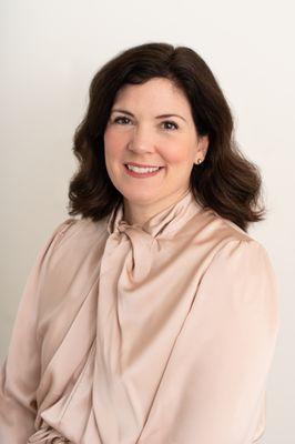 Emily C. Martineau MS, LPCC. Therapist in Centerville, OH and online.