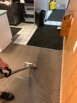 Restaurant cleaning of high traffic areas