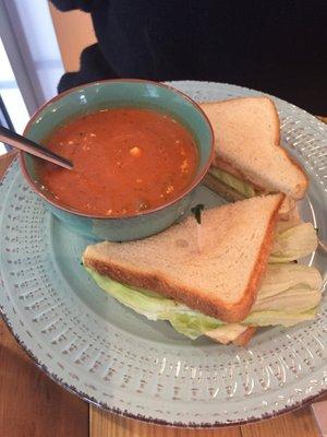 Honeydoux Cafe and Bakery