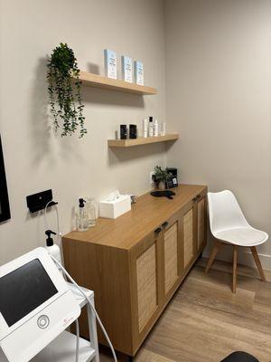 Skin Laundry - Palm Beach Gardens