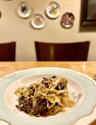 Beets and Carrots Farm-to Table