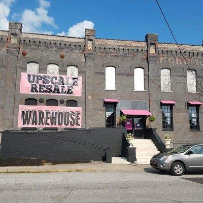 Upscale Resale Warehouse