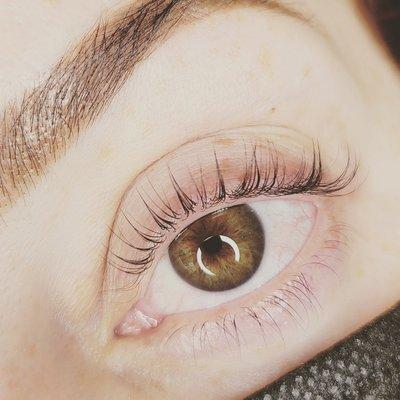 Jenibrows Beauty Studio & Lashes