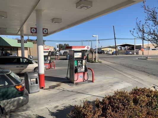 Baker Street and Truman street intersection Coalinga CA
