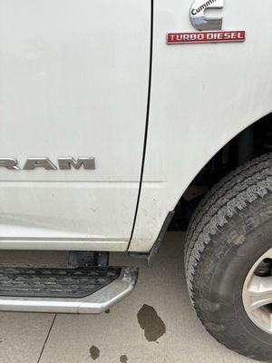 Boomerang Lube & Wash