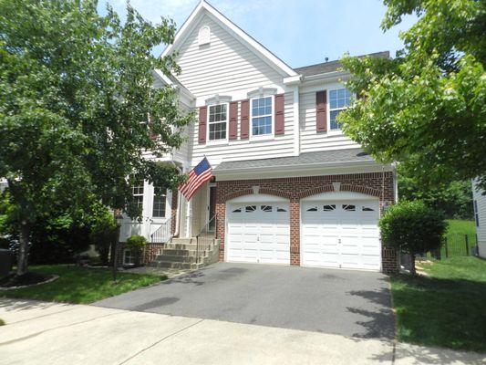 Simplistic Investing Group - eXp Realty