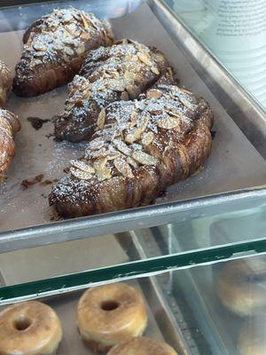 Beetsy Donut & Bagel