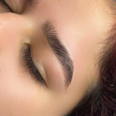 Brow wax & shaping