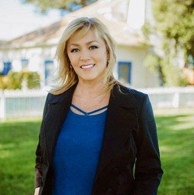 Tammy Merrill - Merrill Signature Properties