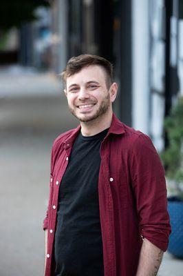 Stephen Oelke, LCPC
he/him