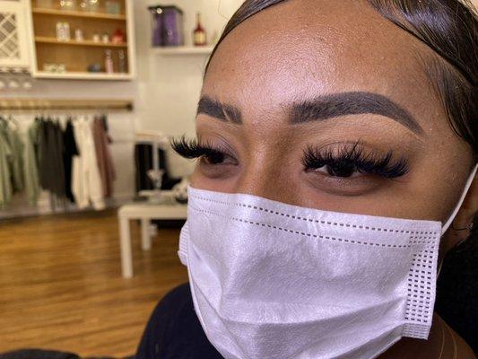 Opulent Lash Bar