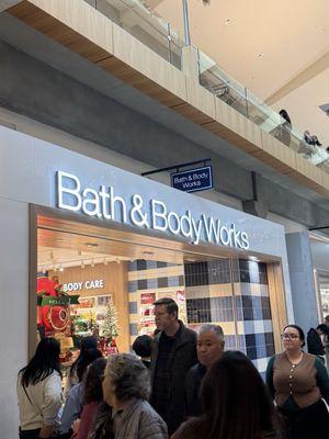 Bath & Body Works