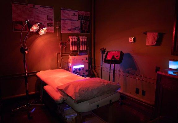 This is our CLOSED SYSTEM
"Specialty Health Hydro-San"
colon hydrotherapy equipment & room