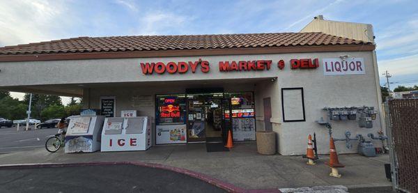 Woody's is always open 7 days a week!