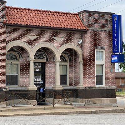 First Mid Bank & Trust