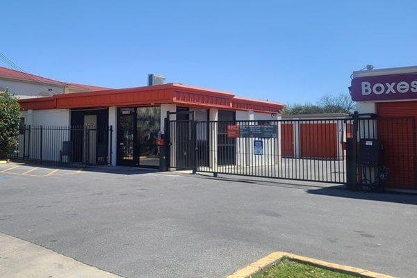 Public Storage